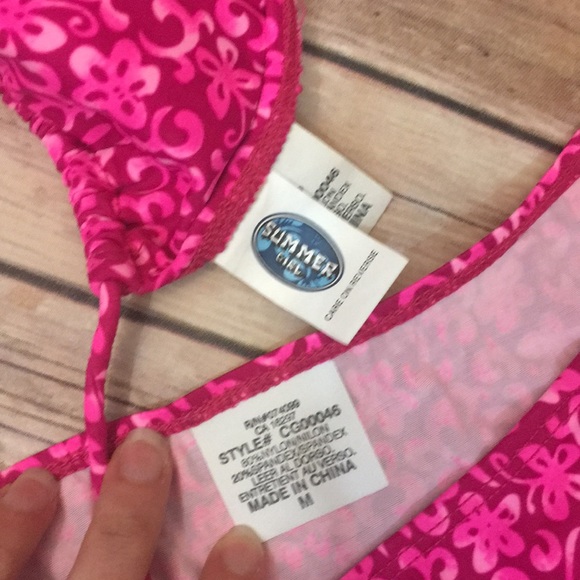 Pink bikini 👙 - Picture 4 of 6